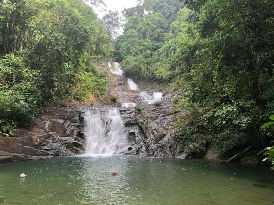 3. Lampi Wasserfall – Ruhig und naturbelassen