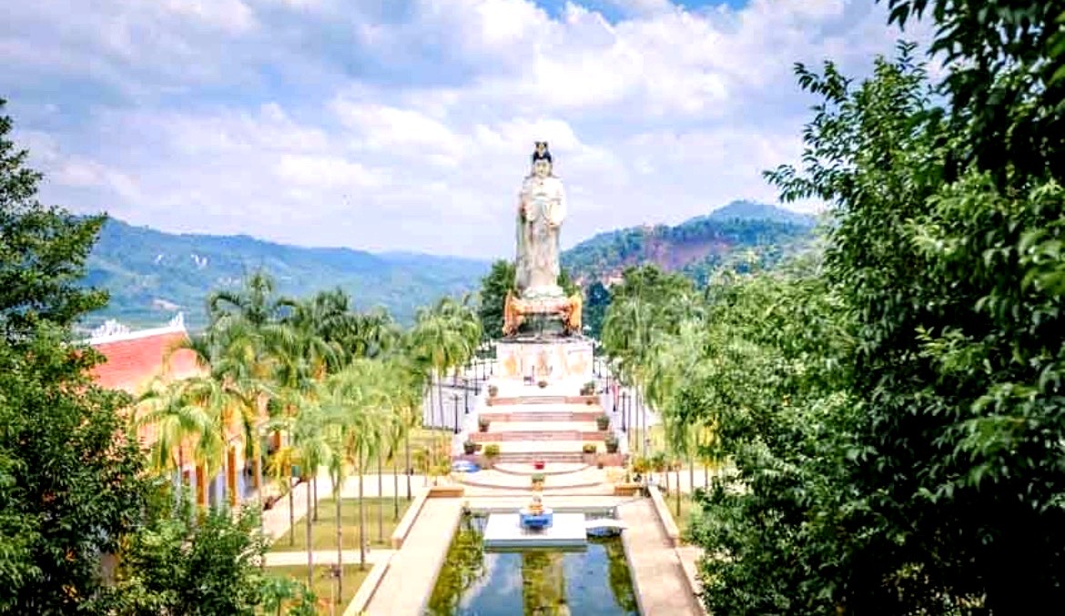 Mountain Pagoda