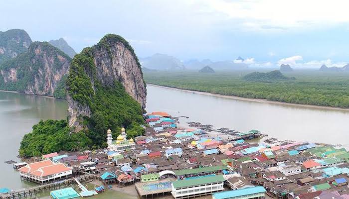 Panyee Village
